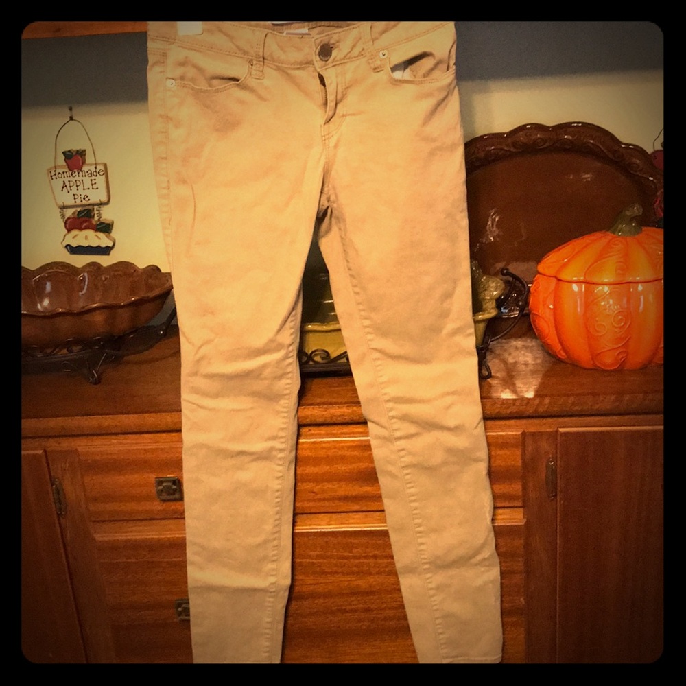 Khaki pants
